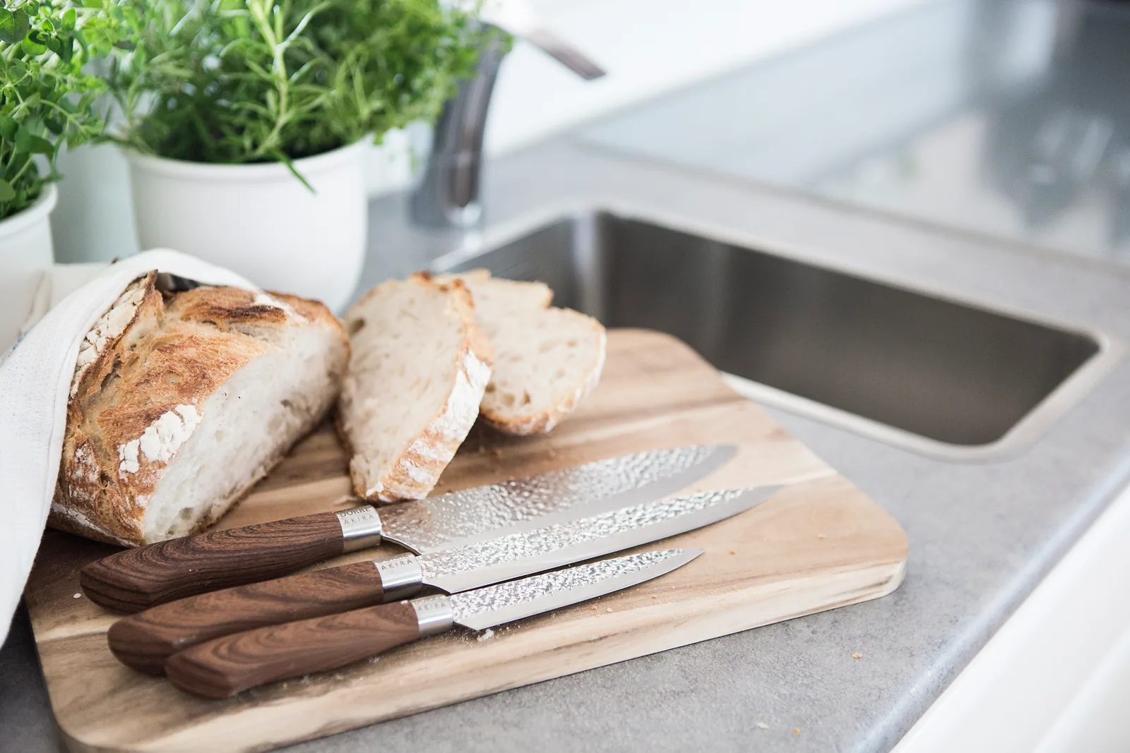 knivset-med-brod